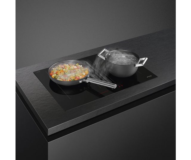Smeg HOBD472D inductie kookplaat met afzuiging - 70 cm.
