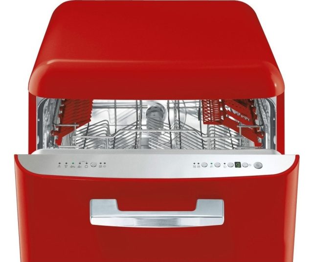 SMEG vaatwasser BLV2R2 rood