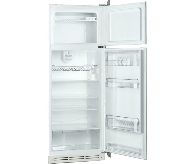 Foto van het interieur van de Smeg FAB30RX1