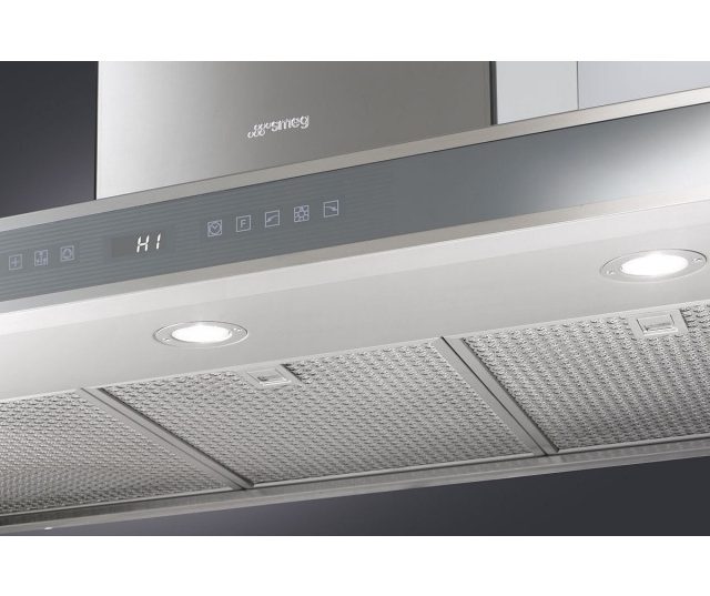 De Smeg KS912XE is uitgevoerd met halogeen verlichting