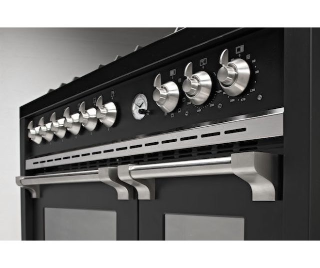 Steel X10FF-6 Oxford mat-zwart fornuis