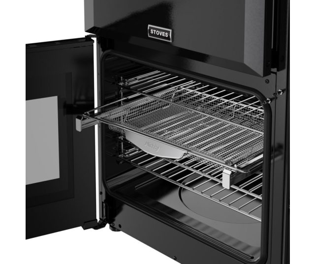 Pro-Trac telescopische geleiders in Stoves Richmond 90 DF zwart oven