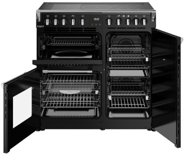 Drie ovens met aparte functies en verlichting – overzicht binnenkant Stoves fornuis