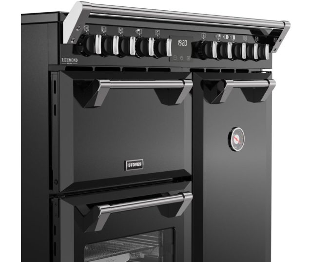 Retro stijl zwart fornuis met moderne technologie – Stoves Richmond 90EI
