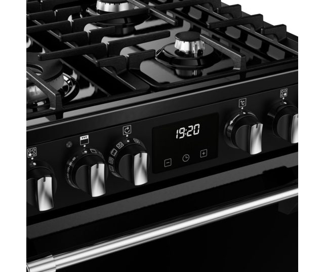 Close-up PowerWok™ brander van het Stoves Richmond DX 60 DF fornuis