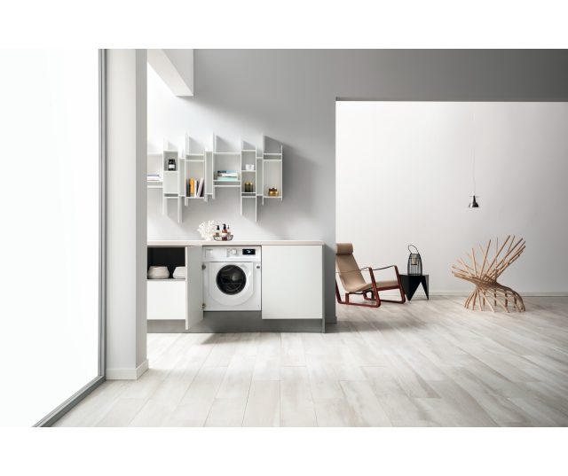 Whirlpool BI WMWG 71483E EU N inbouw wasmachine