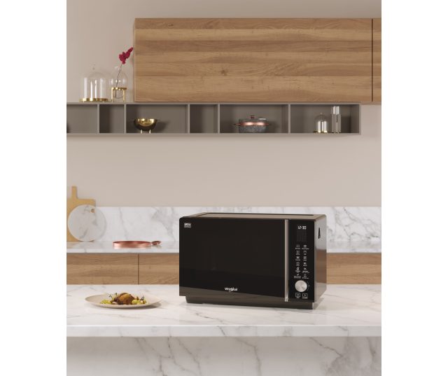 Whirlpool MWF 259 B zwarte combi-magnetron