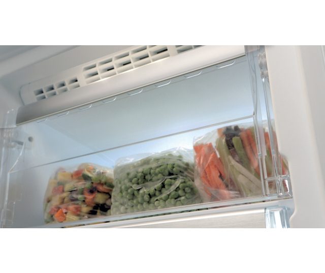 Whirlpool UW6 F2C WB 2 vrieskast