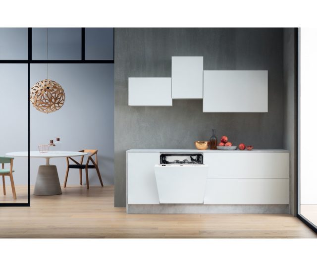 Whirlpool WIS5010 inbouw vaatwasser - volledig geintegreerd