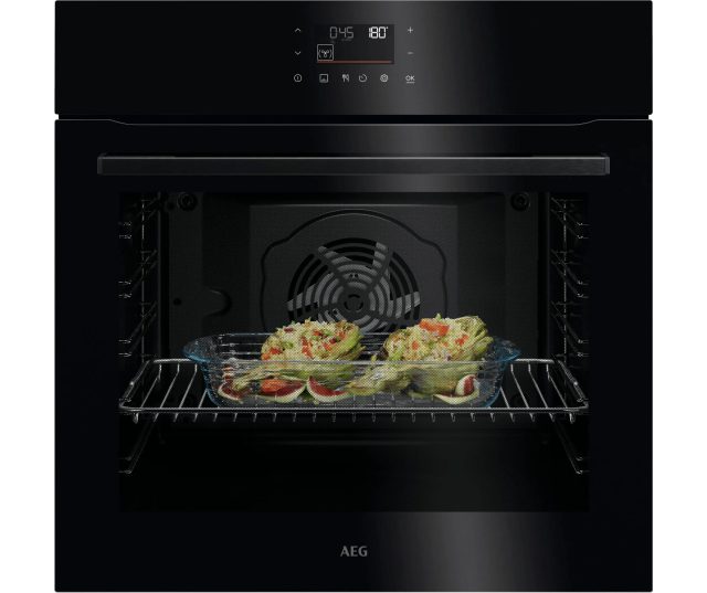 AEG OU5AB40PK compacte oven vooraanzicht met geopende deur en voedsel
