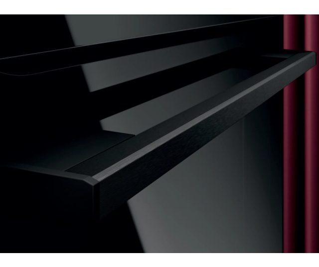 AEG OU5AB40PK compacte oven uitschuifbare plank detail in zwart