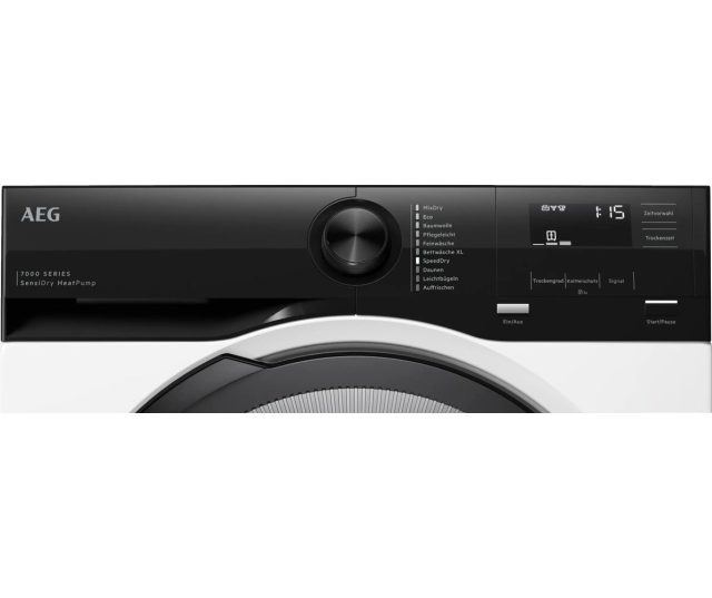 AEG TE739E4B bedieningspaneel draairegelaar en programmatoetsen bovenaanzicht detail