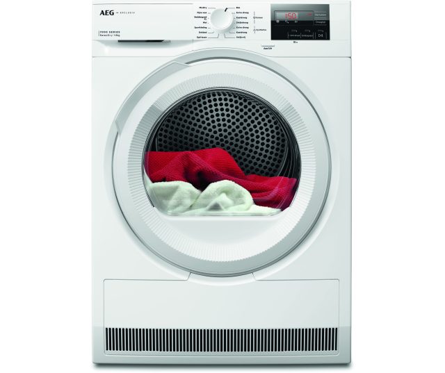 AEG TR72AACHEN SensiDry condensdroger vooraanzicht met geopende deur en vochtige wasgoed zichtbaar