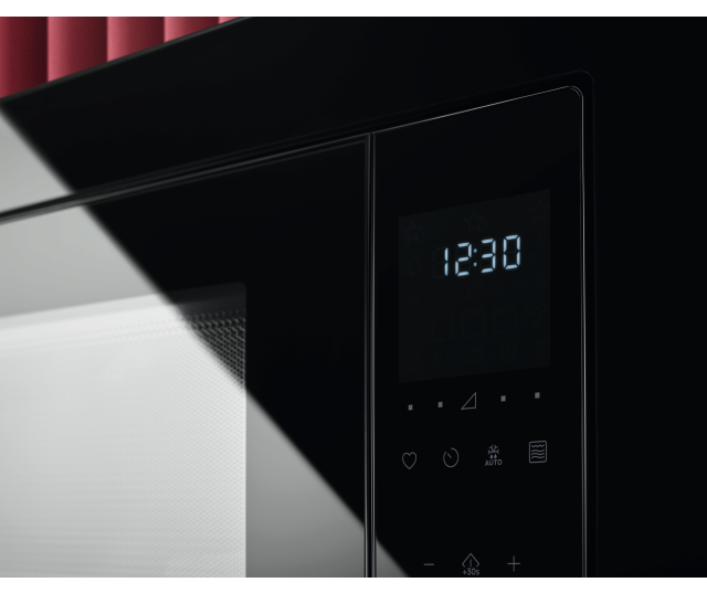 AEG TS5GM25EB inbouw magnetron met grill – bedieningspaneel met digitaal klokdisplay en touchknoppen voor functies