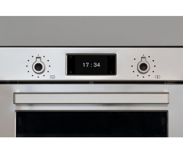 Bertazzoni FPRO6117PTX3 bedieningspaneel bovenaanzicht met twee draaiknoppen en digitaal display