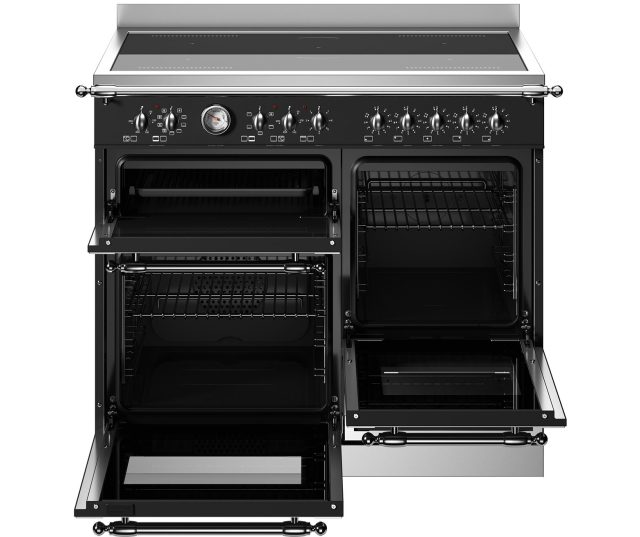 Bertazzoni HER105I3ENET2 fornuis met geopende ovens en lade, inductiekookplaat en bedieningspaneel zichtbaar