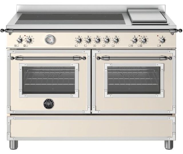 Bertazzoni HER125I2EAVT2 fornuis vooraanzicht met dubbele oven, inductiekookplaat en bedieningspaneel