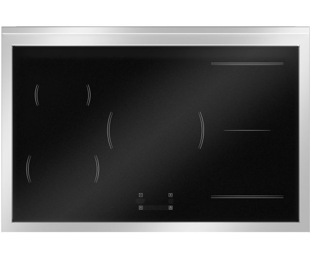 Bertazzoni HER95I2ENEC2 inductiekookplaat bovenaanzicht met vier kookzones en bedieningsknoppen