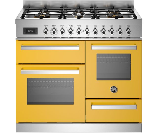 Bertazzoni PRO106L3EGIT2 fornuis vooraanzicht, geel met twee ovens en zescilinder gasfornuis met bedieningsknoppen