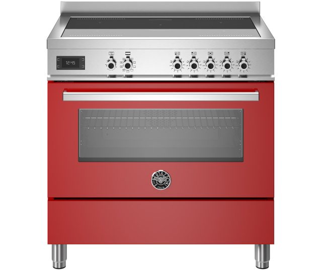 Bertazzoni PRO95I1EROT2 fornuis vooraanzicht met rood front, inductiekookplaat bovenop en bedieningsknoppen