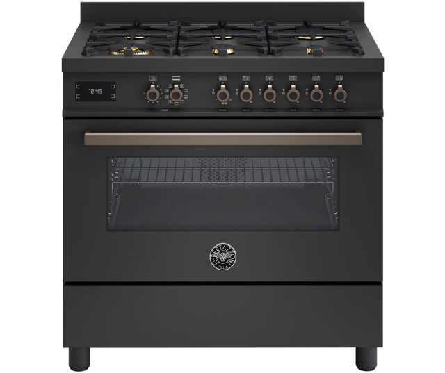 Bertazzoni PRO96L1ECAT2 fornuis zwart vooraanzicht met gaskookplaat, bedieningspaneel en oven