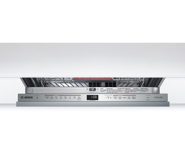 Het bedieningspaneel van de Bosch SMV68IX01N bevindt zich bovenop de deur en is eenvoudig in te regelen