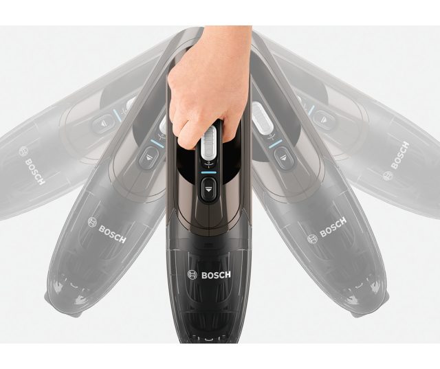 Bosch BCHF2MX16 stofzuiger volledige positie op lichte tegelvloer in huis
