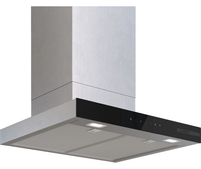 Bosch DWB67DN30 afzuigkap vooraanzicht met zwart bedieningspaneel, metallic zijpanelen en LED-verlichting in inbouwsituatie