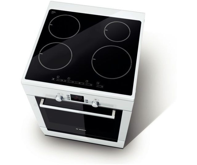 Het Bosch HCE748223 fornuis wit beschikt over 8 ovensystemen