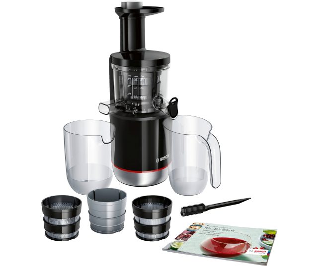 Bosch MESM731M slow juicer vooraanzicht met twee glazen pulpbakken en drie filterzeefsets