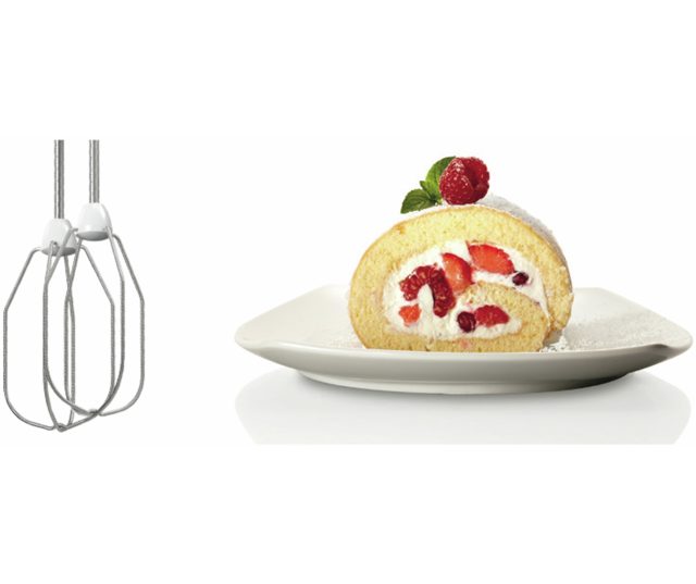 Bosch MFQ2210D handmixer klopper en deeghaken close-up voor deeg mengen