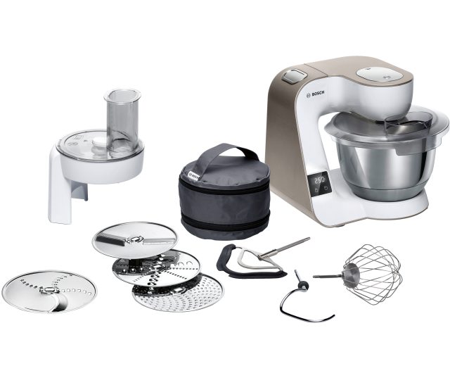 Bosch MUM5XW10 keukenmachine met accessoires en verpakking in overzicht