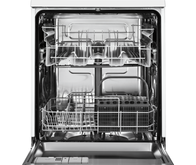 Het interieur van de Electrolux ESL5330LO inbouw vaatwasser