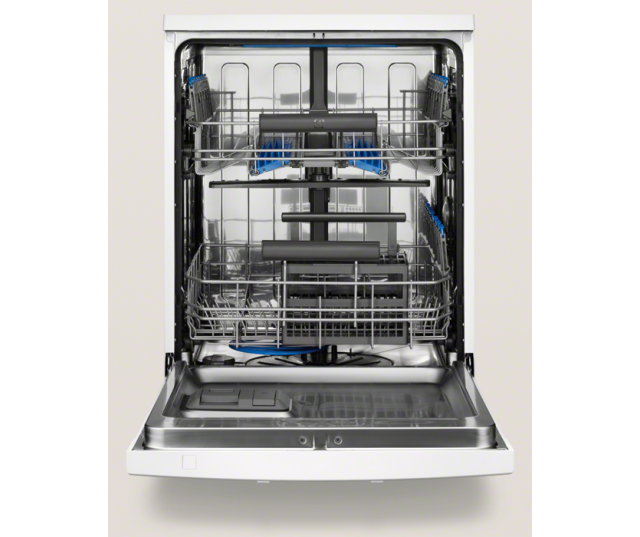 Het interieur van de Electrolux ESL8330RO inbouw vaatwasser
