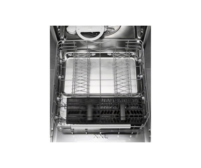 Foto van de flexibel indeelbare onderkorf van de ELECTROLUX inbouw vaatwasser ESL6370RO