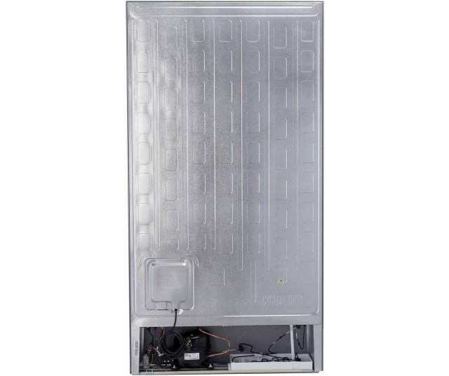 ETNA AKV6178RVS achterkant met bevroren spoel, compressor en elektrische aansluiting zichtbaar