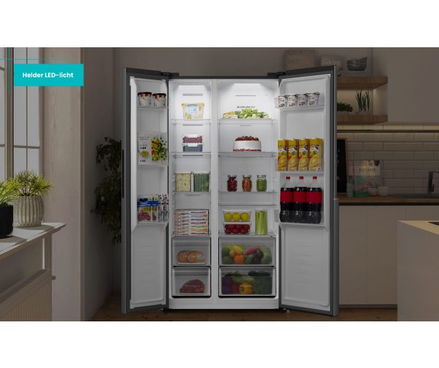 ETNA AKV6178RVS interieur beide deuren open LED-verlichting en volle inhoud zichtbaar