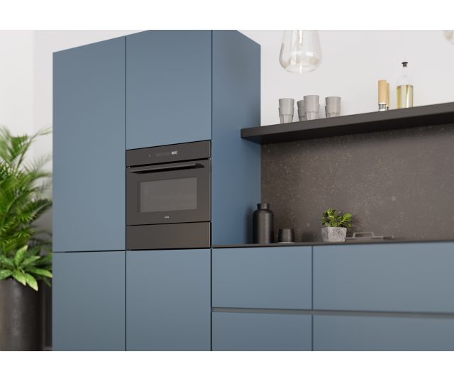 ETNA CM514GLS oven-magnetron ingebouwd in blauwe keukenkasten