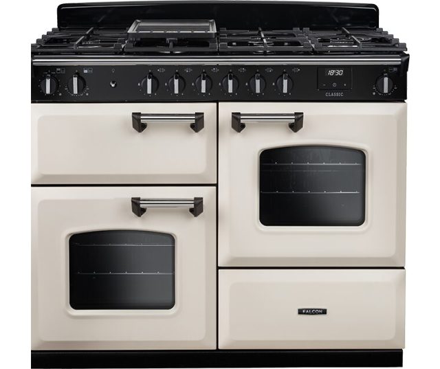 Falcon Classic 2026 110 Gas fornuis vooraanzicht crème met dubbele oven en gasfornuis bovenkant