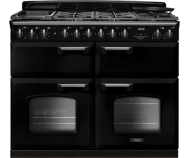 Falcon CLDLB110DFPGBL/CM_E1 fornuis, zwart, vooraanzicht met 6 gasvlammen, bedieningsknoppen en twee ovens