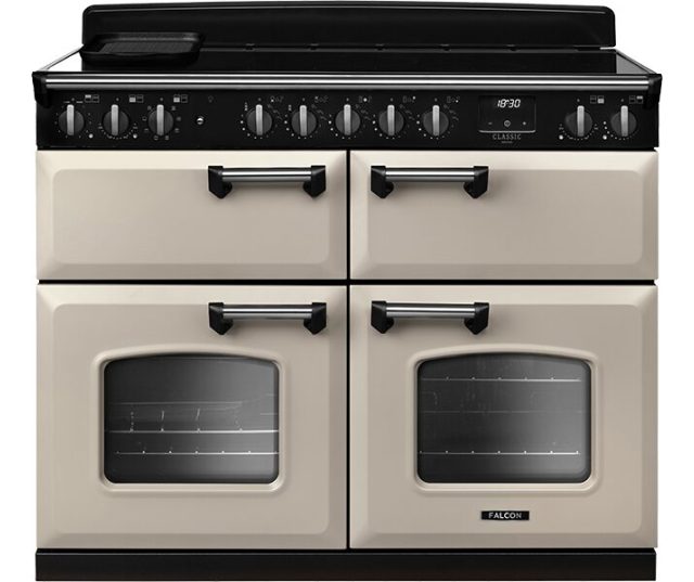 Falcon CLDLO110DFPPCR Classic Range Cooker crème vooraanzicht met twee ovens gesloten