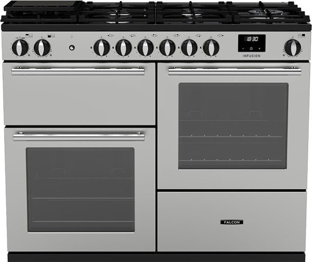 Falcon Infusion 110 Gas 2026 fornuis, vooraanzicht zilver met acht gasbranders, digitaal display en twee ovens