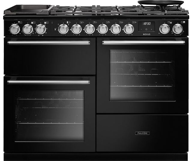 Falcon NEXO110DFPCBL zwart fornuis met dubbele oven, gasfornuis en bedieningsknoppen, vooraanzicht