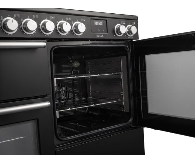 Falcon NEXUS inductiefornuis rechteroven met gesloten glazen deur