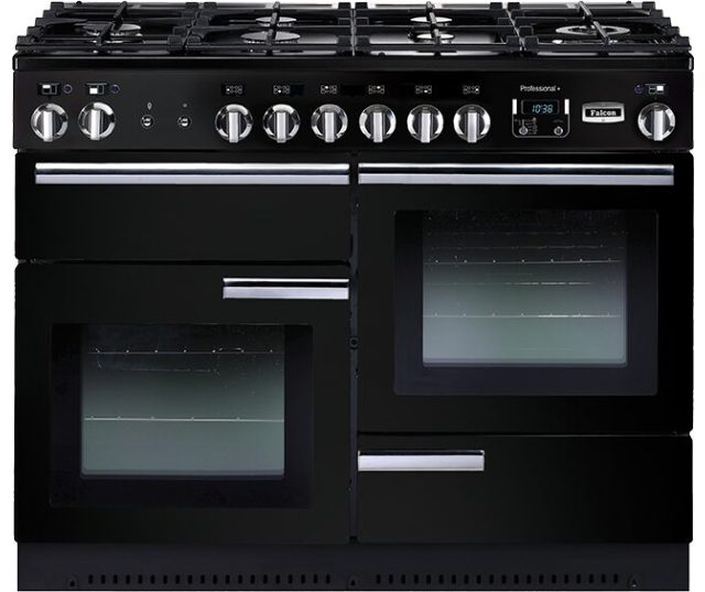 Falcon Professional+ 110 Gas fornuis zwart, vooraanzicht met gaskookplaat, twee ovens en bedieningspaneel