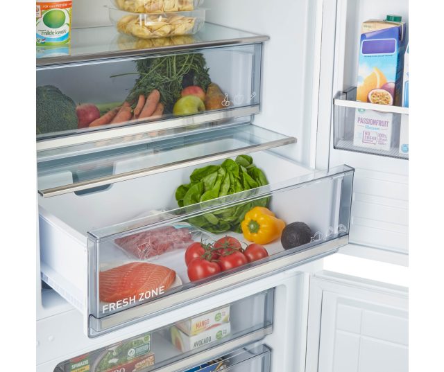 Inventum IKV1947S Fresh Zone-vak, detail met groenten, vlees en zuivelproducten