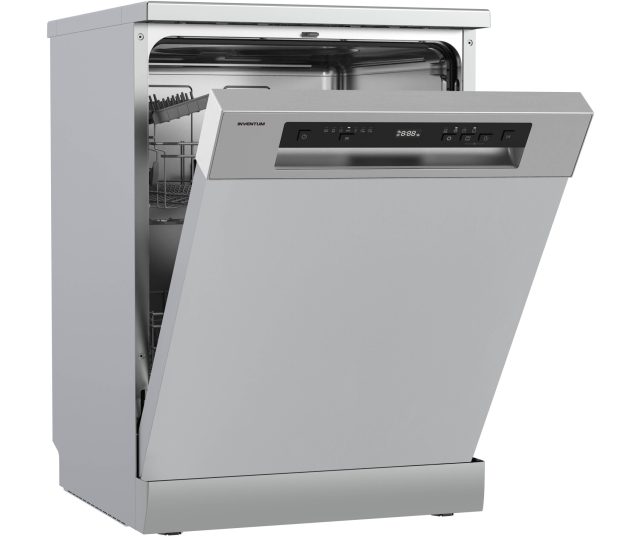 Inventum VVW6036AS vaatwasser geopende deur schuin zicht interieur met manden en sproeiarm