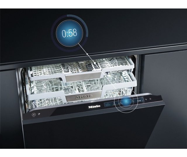 De 3D besteklade in de Miele G 7965 SCVi XXL zorgt voor een overzichtelijke inhoud en meer ruimte