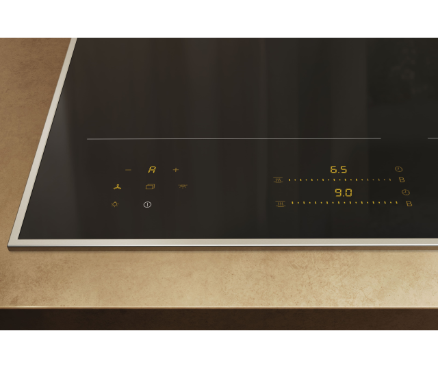 Miele KM8595FR inductiekookplaat bedieningspaneel detail met touchbediening en warmtezoneweergave
