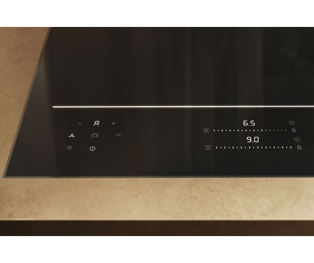 Miele KM 8895 FL inductiekookplaat bedieningspaneel detail met knoppen en warmtezones